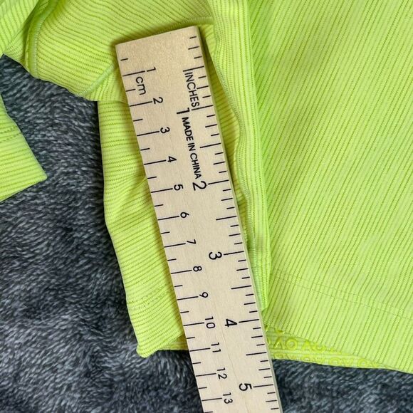 Outdoor Voices Neon Green Biker Shorts Pockets 4" Inseam Women's L NWT Athletic - Picture 6 of 9